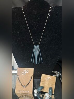 PLUNDER JEWELRY “POSSE” - BRAND NEW!